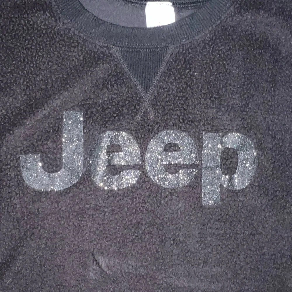 ✌🏼Jeep shirt - fancy glitter writing - black on black - size medium - Picture 2 of 3